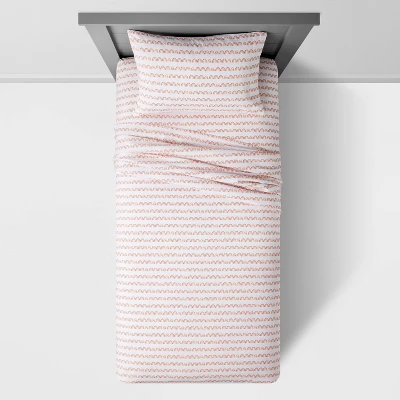 Rainbow Scallop Cotton Kids' Sheet Set - Pillowfort™ - Image 2