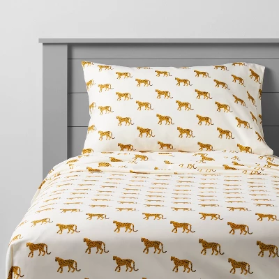 Cheetah Microfiber Kids' Sheet Set - Pillowfort™ - Image 4